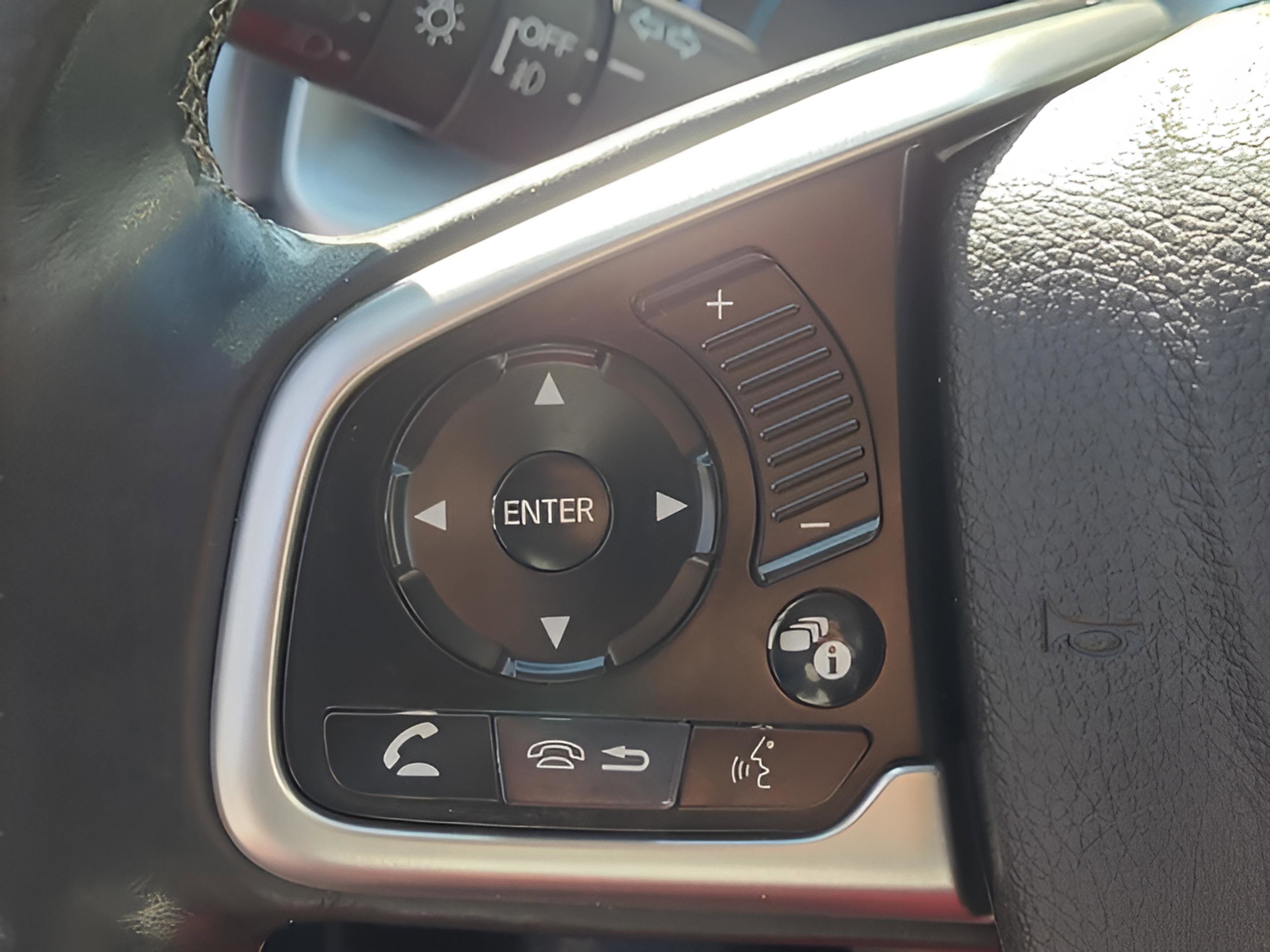 Used 2018 Honda Civic EX-T image 24