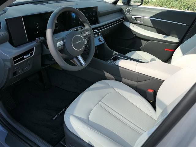 New 2025 Hyundai Sonata SEL image 11