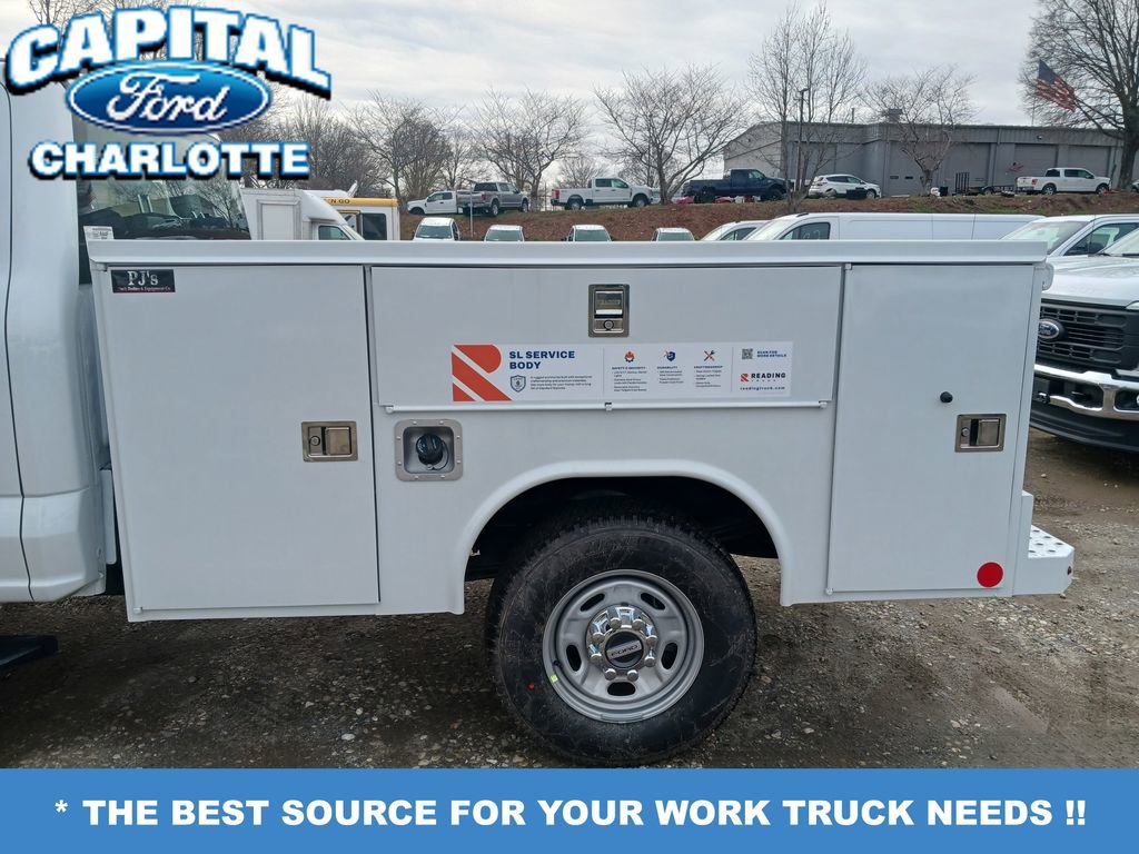 New 2026 Ford F250 XL w/ XL Chrome Package image 9