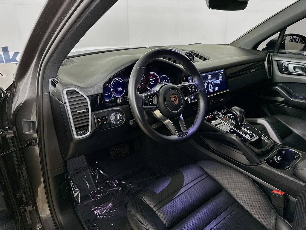 Used 2019 Porsche Cayenne Base image 10