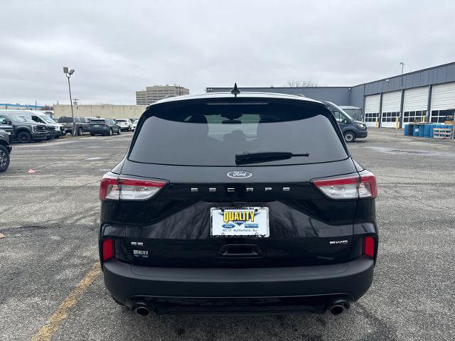 Certified 2022 Ford Escape SE w/ SE Sport Appearance Package AWD/4WD image 5