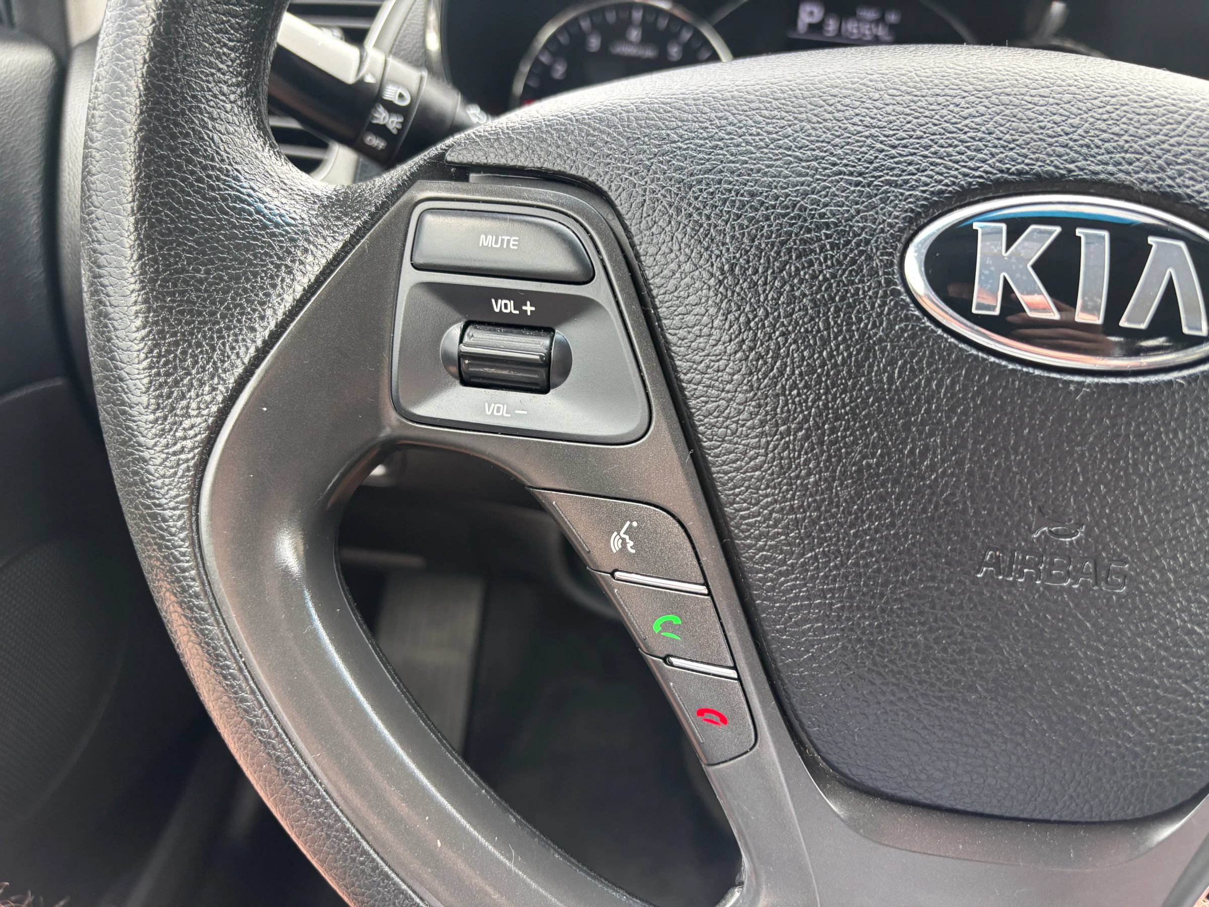 Used 2017 Kia Forte LX FWD image 17