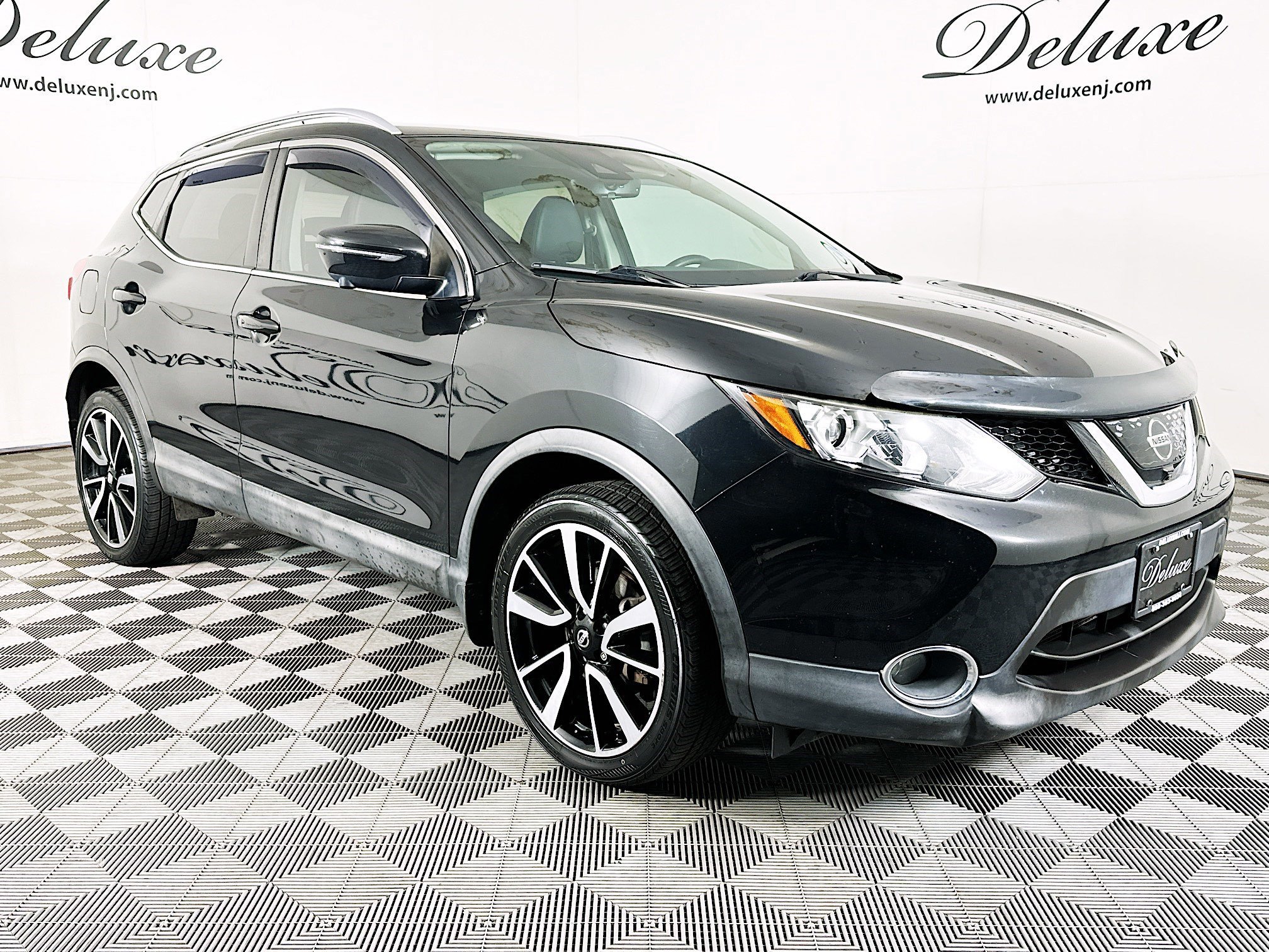 Used 2017 Nissan Rogue Sport SL w/ SL Premium Package