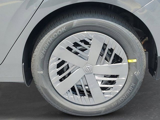 New 2026 Nissan Sentra SV w/ Floor Mat Package FWD image 8