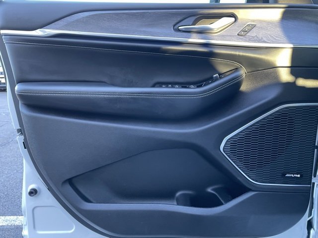 Used 2023 Jeep Grand Cherokee L Overland image 30