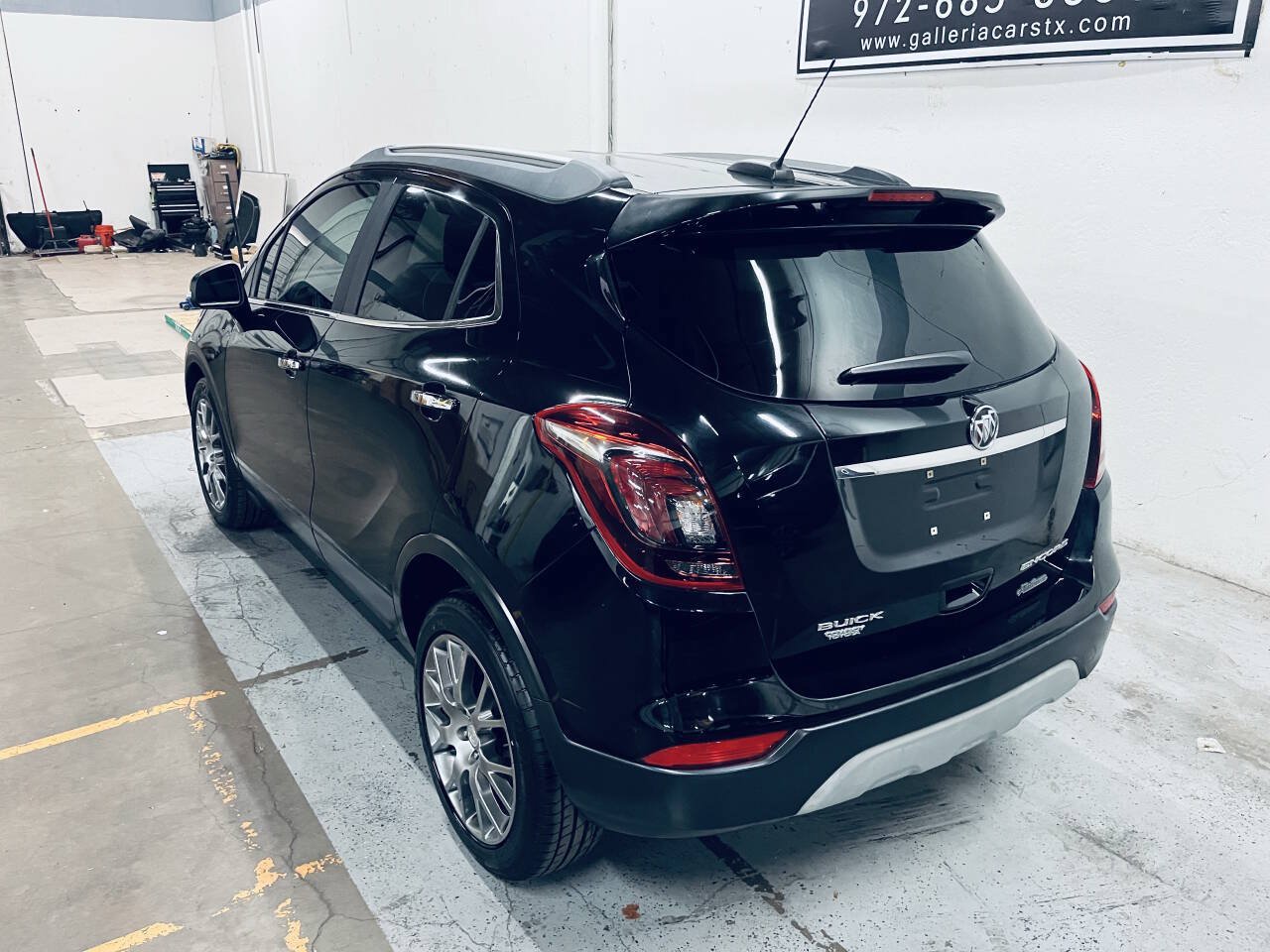 Used 2018 Buick Encore Sport Touring w/ Safety Package FWD image 5