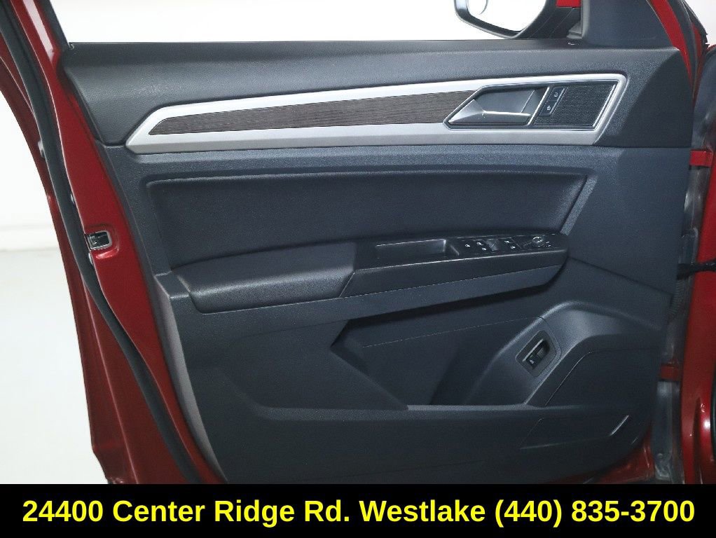 Used 2019 Volkswagen Atlas SEL AWD/4WD image 17