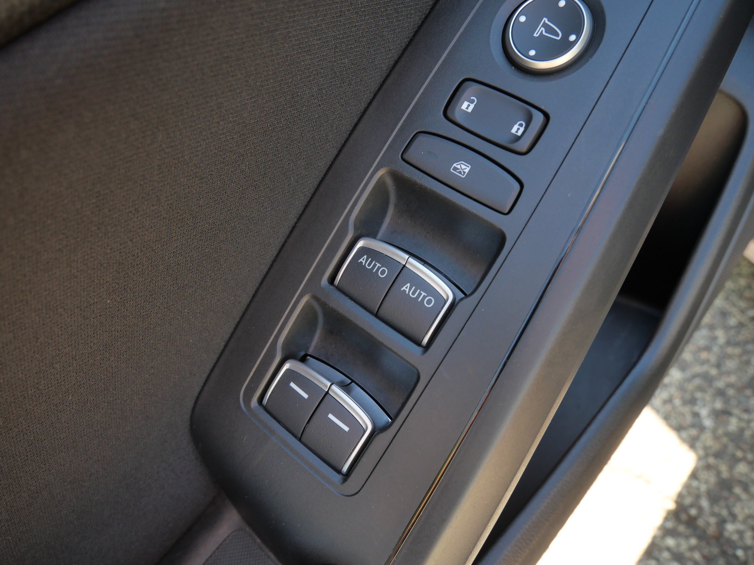 Used 2022 Honda Civic EX image 19