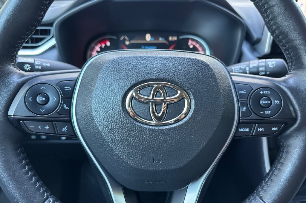 Certified 2023 Toyota RAV4 XLE w/ Convenience Package FWD image 22