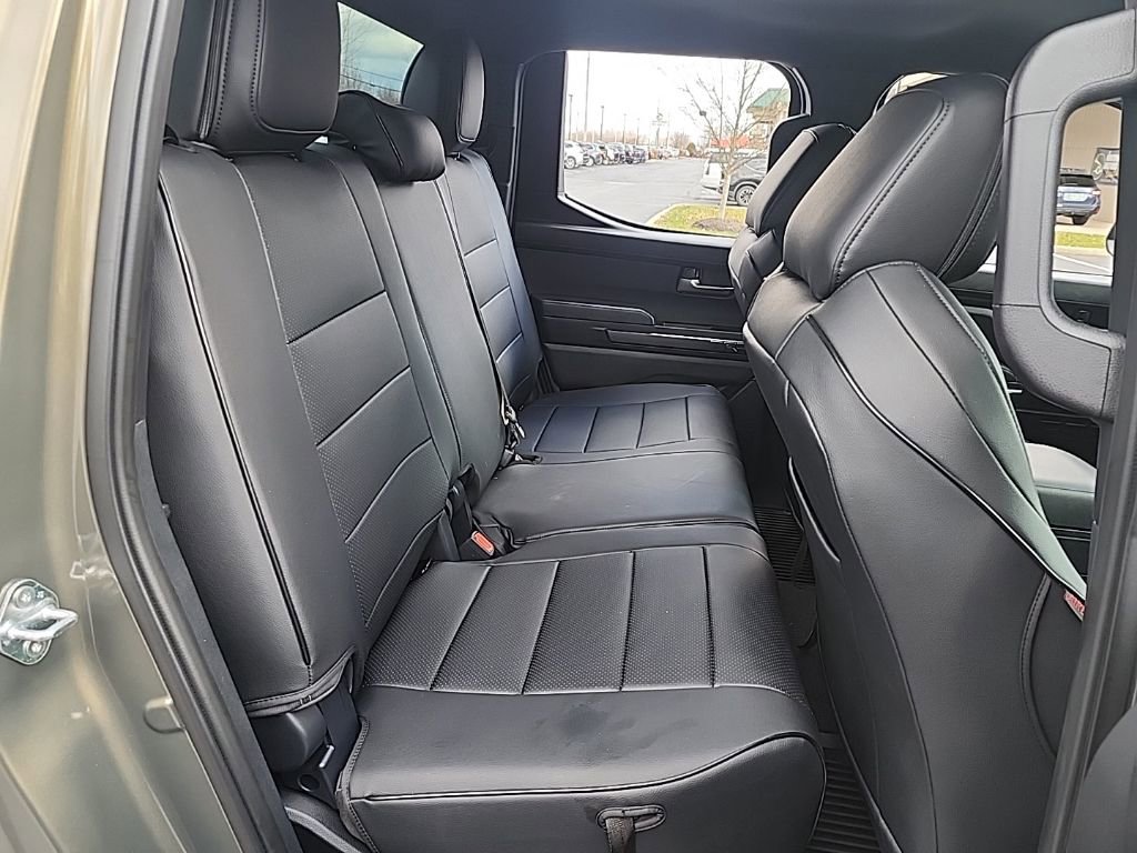 Used 2025 Toyota Tacoma TRD Off-Road image 34