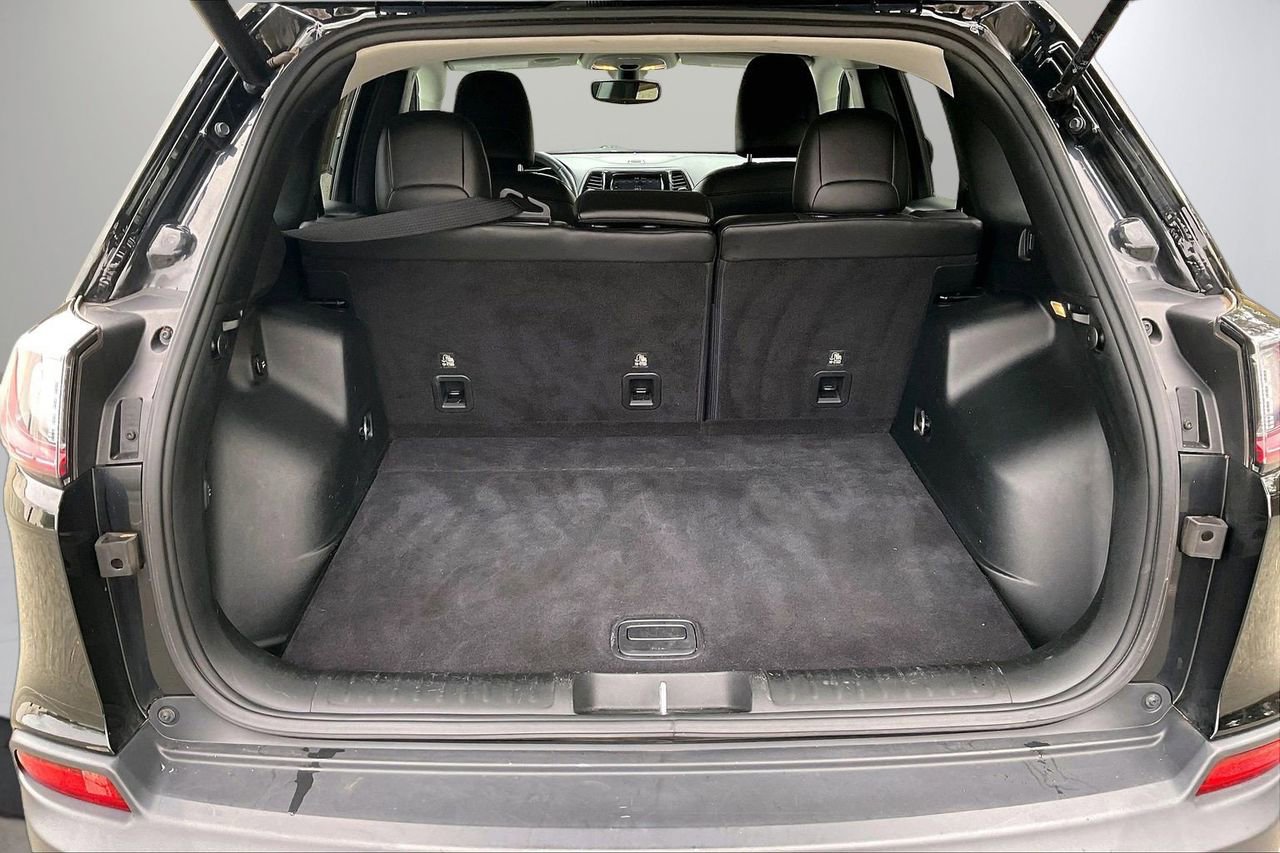 Certified 2019 Jeep Cherokee Limited image 25