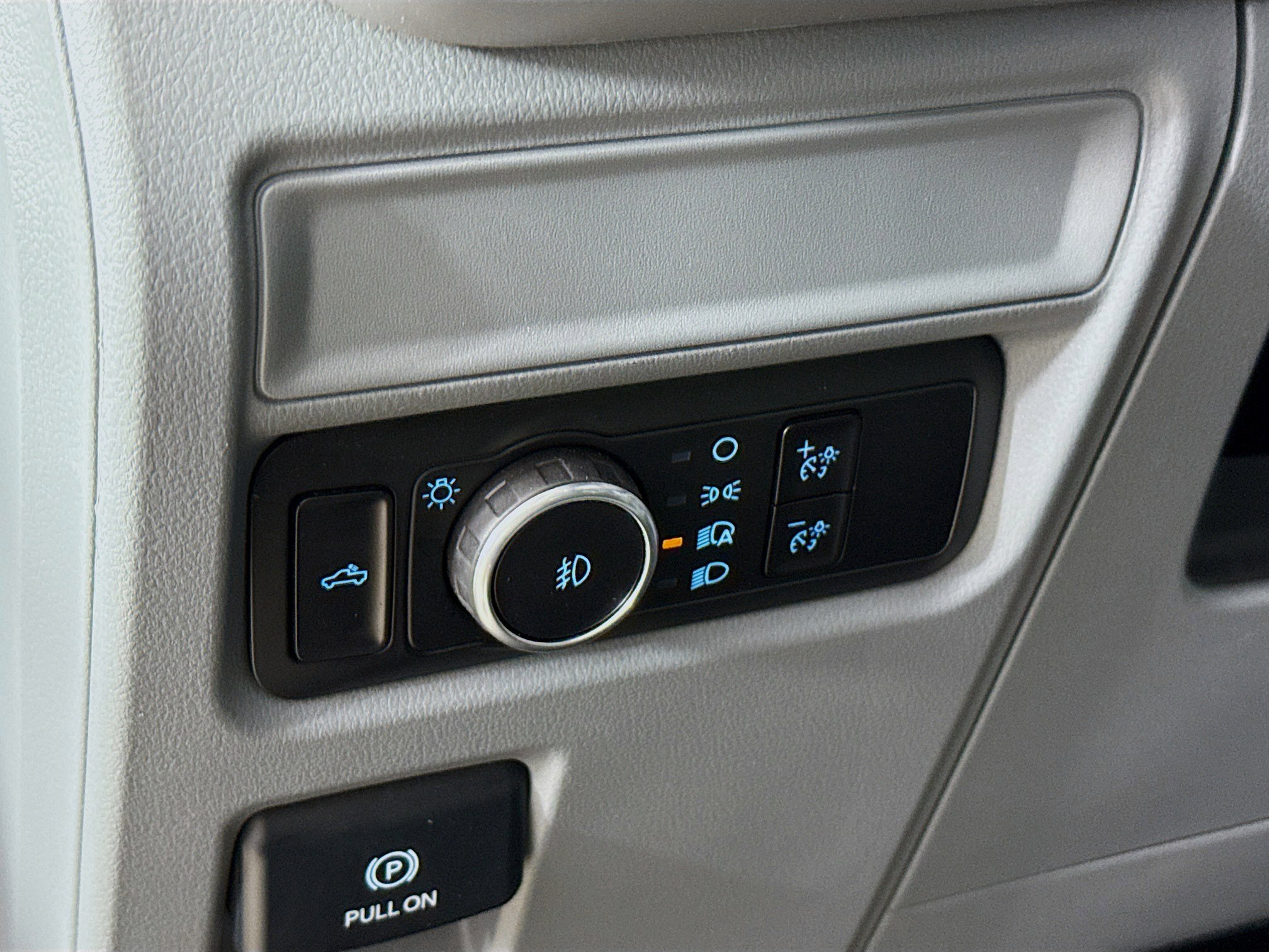 Used 2023 Ford F150 XLT w/ Equipment Group 301A Mid image 9