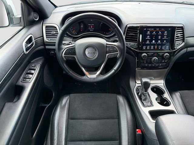 Used 2022 Jeep Grand Cherokee Laredo X AWD/4WD image 17