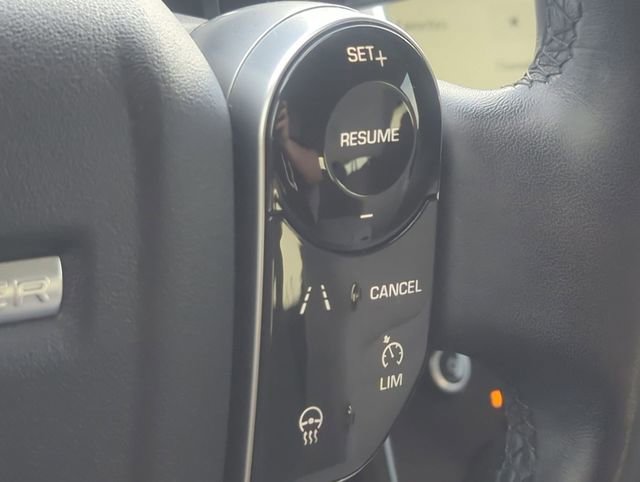 Used 2020 Land Rover Range Rover Evoque S AWD/4WD image 14