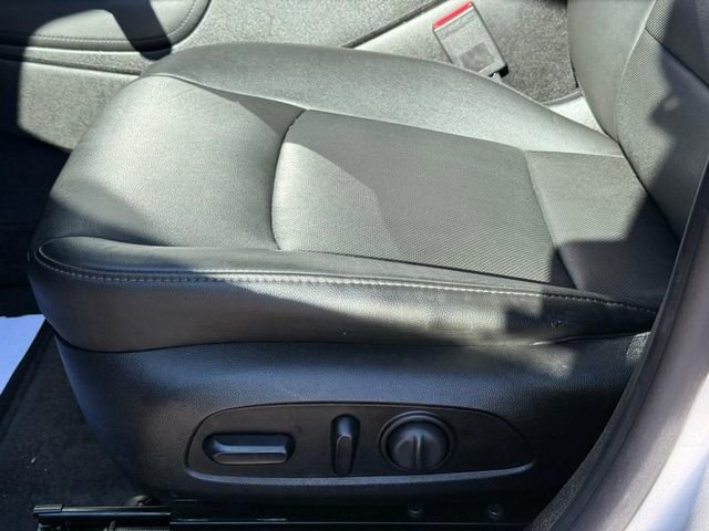 Certified 2019 Chevrolet Malibu Premier w/ Sun and Wheel Package image 25