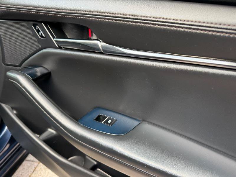 Used 2019 MAZDA MAZDA3 Sedan w/ Select Package FWD image 47