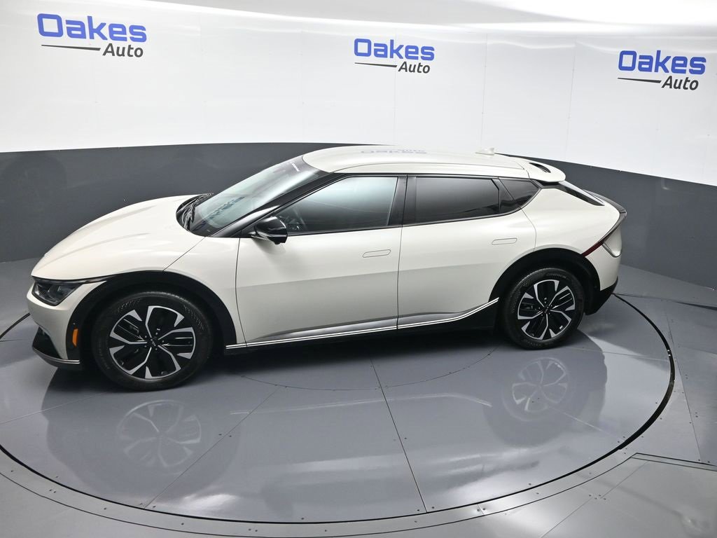 Certified 2022 Kia EV6 Wind w/ Wind Technology Package image 49