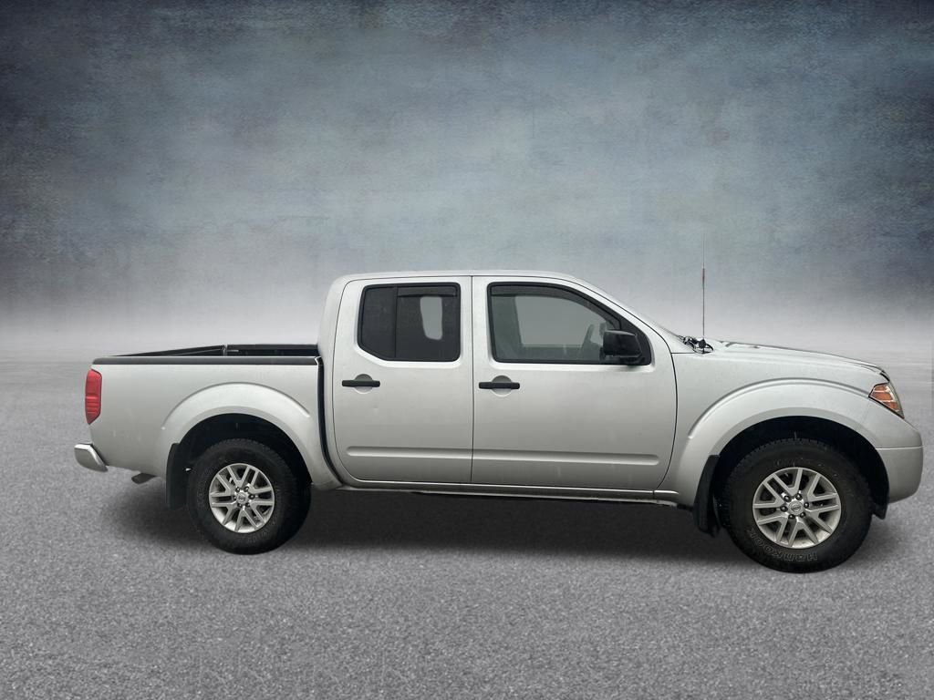 Used 2019 Nissan Frontier SV image 4