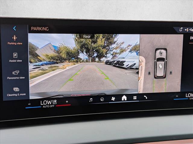 New 2026 BMW X3 xDrive30i w/ Premium Package AWD/4WD image 12