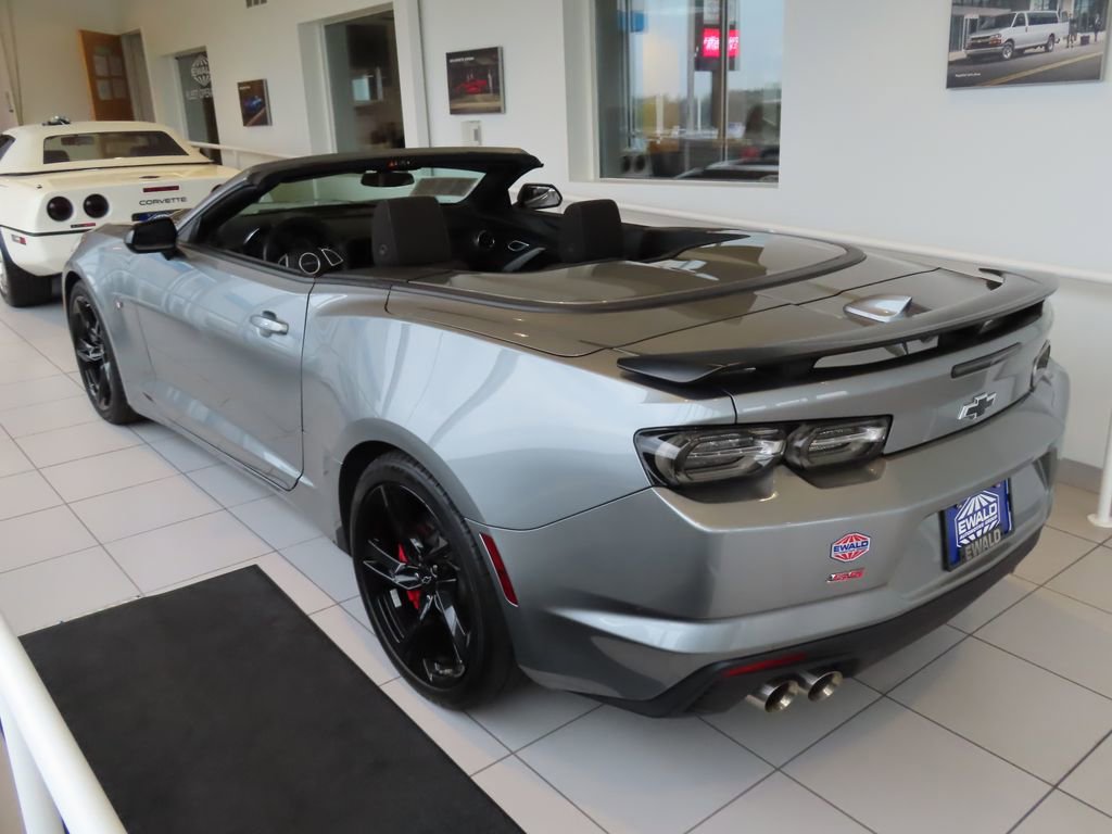 Certified 2023 Chevrolet Camaro SS RWD image 7