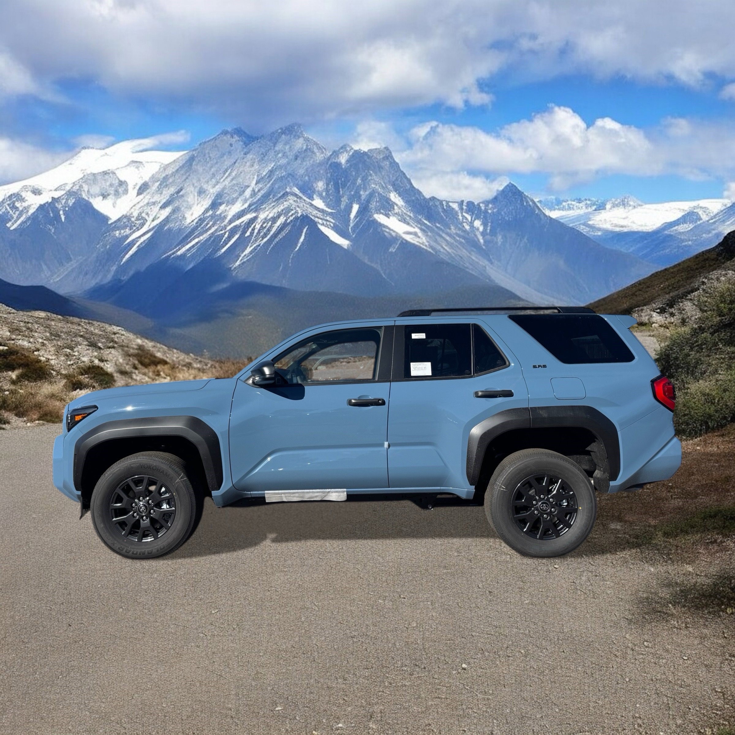 New 2026 Toyota 4Runner SR5 AWD/4WD image 2