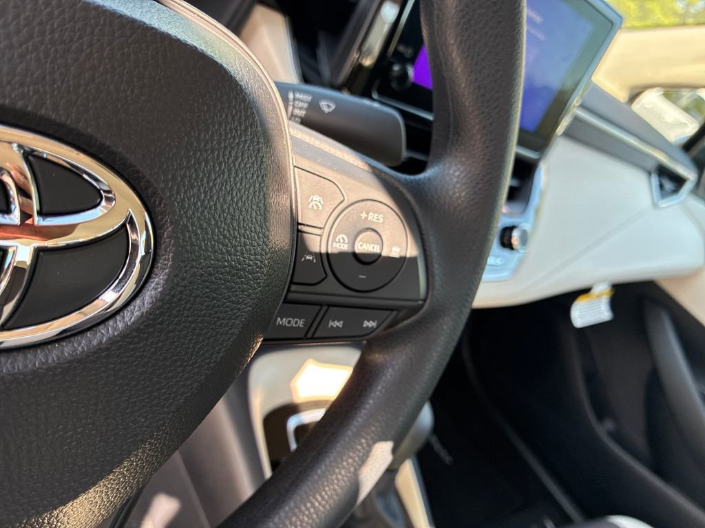 New 2026 Toyota Corolla LE FWD image 24