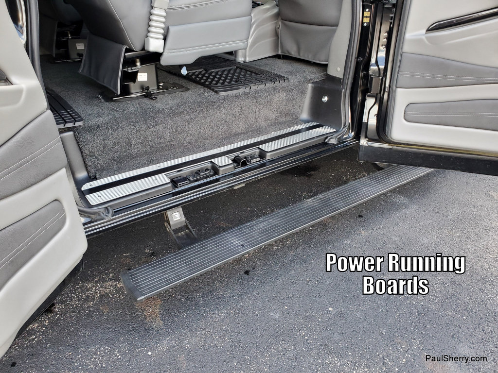 Used 2025 Chevrolet Express 2500 w/ Driver Convenience Package RWD image 27
