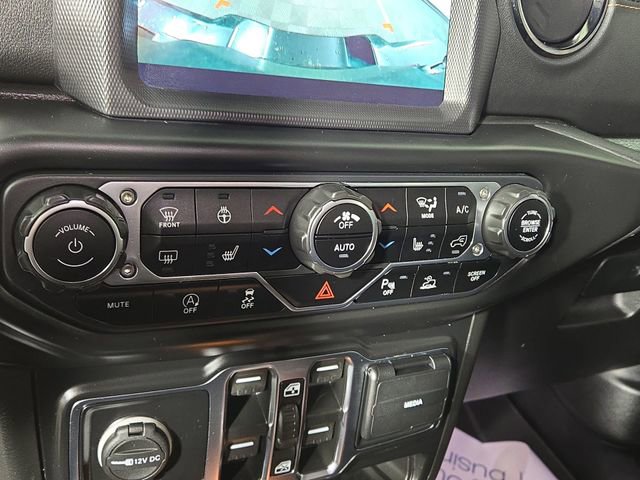 Used 2021 Jeep Wrangler Unlimited Sahara image 20