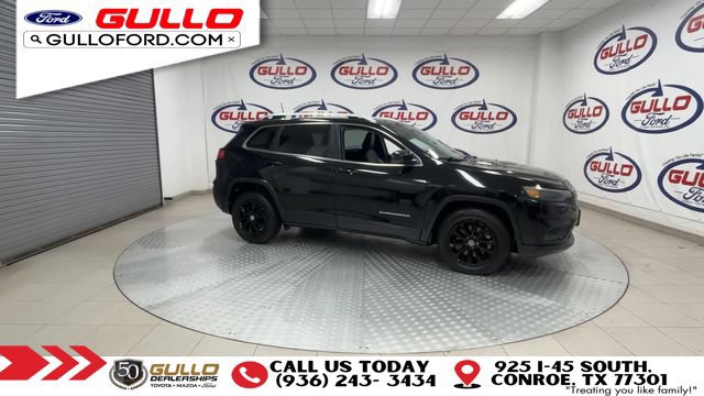 Used 2021 Jeep Cherokee Latitude Lux FWD image 3