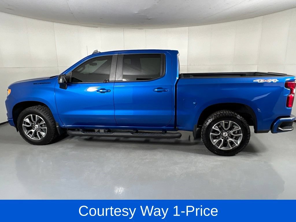 Used 2022 Chevrolet Silverado 1500 RST w/ Convenience Package II AWD/4WD image 6