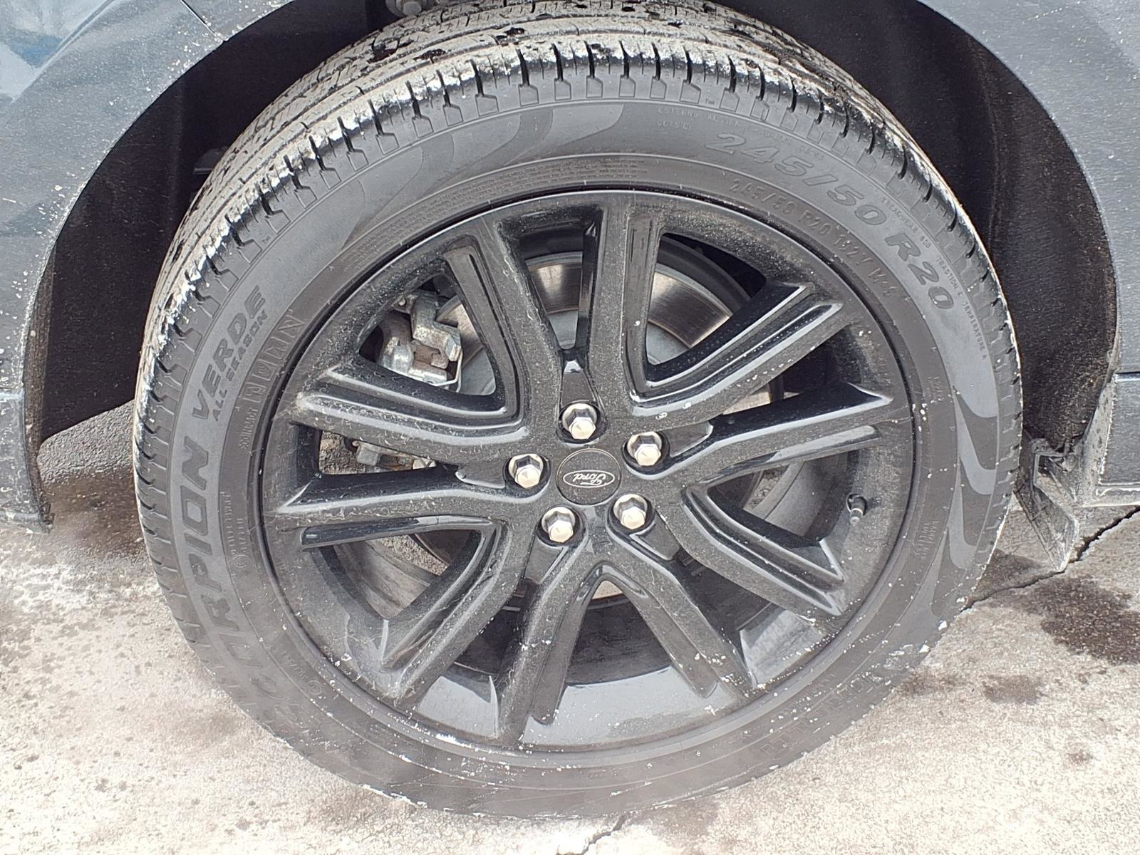 Used 2024 Ford Edge ST-Line image 26