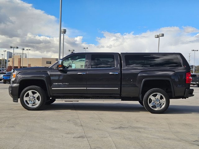 Used 2015 GMC Sierra 2500 Denali w/ Duramax Plus Package image 5