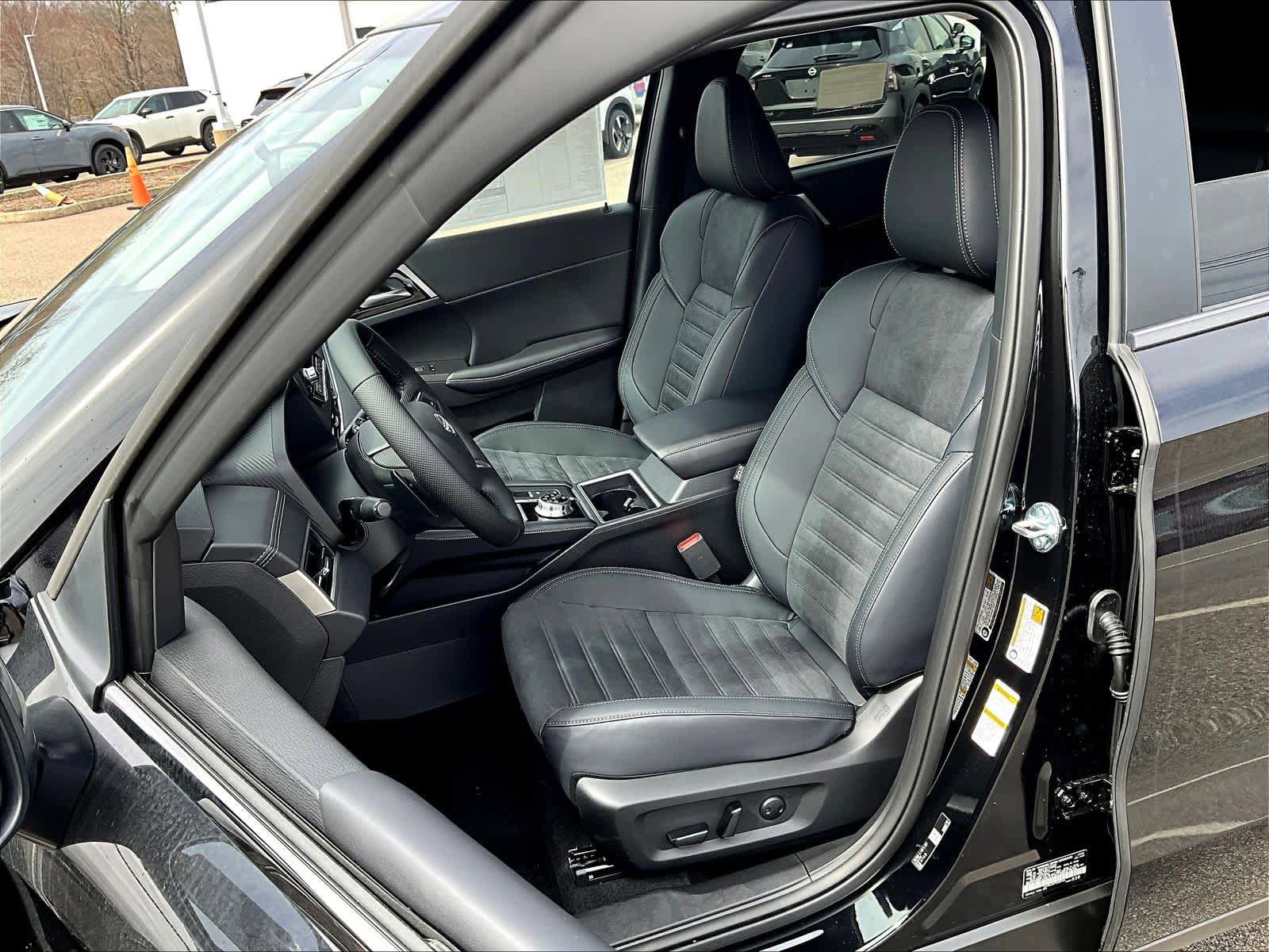 New 2026 Nissan Rogue SL AWD/4WD image 11