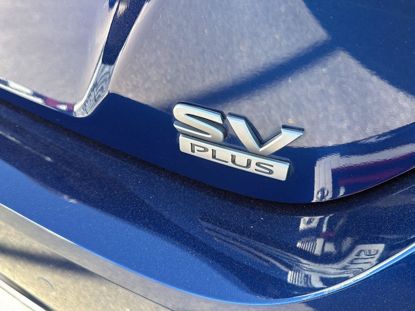 Certified 2025 Nissan Leaf SV Plus FWD image 10