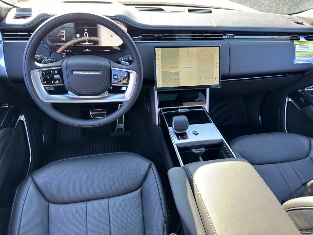 New 2025 Land Rover Range Rover SE image 15