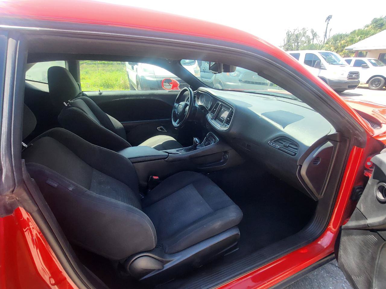 Used 2020 Dodge Challenger SXT RWD image 28