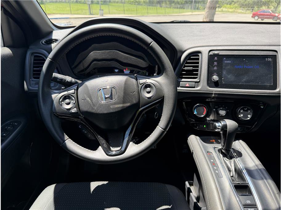 Used 2019 Honda HR-V Sport image 10