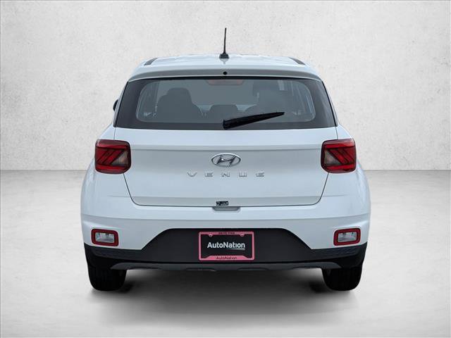 New 2026 Hyundai Venue SE FWD image 6