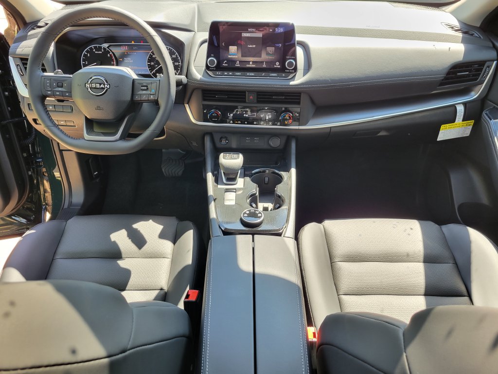 New 2026 Nissan Rogue Dark Armor AWD/4WD image 7