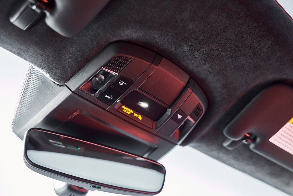 Used 2021 Porsche 911 Turbo S image 75