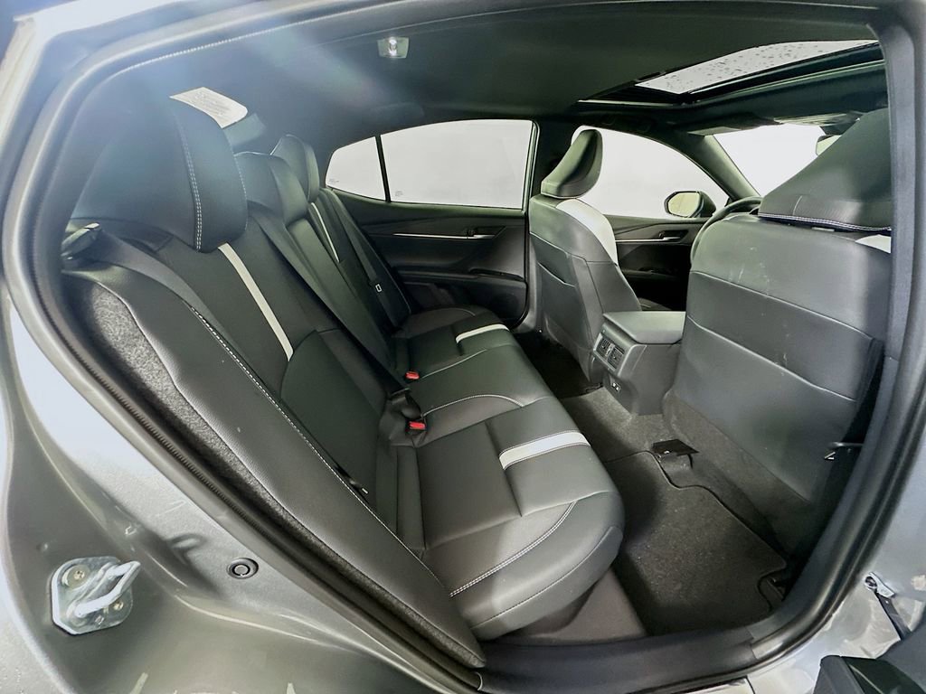 Certified 2025 Toyota Camry SE image 28