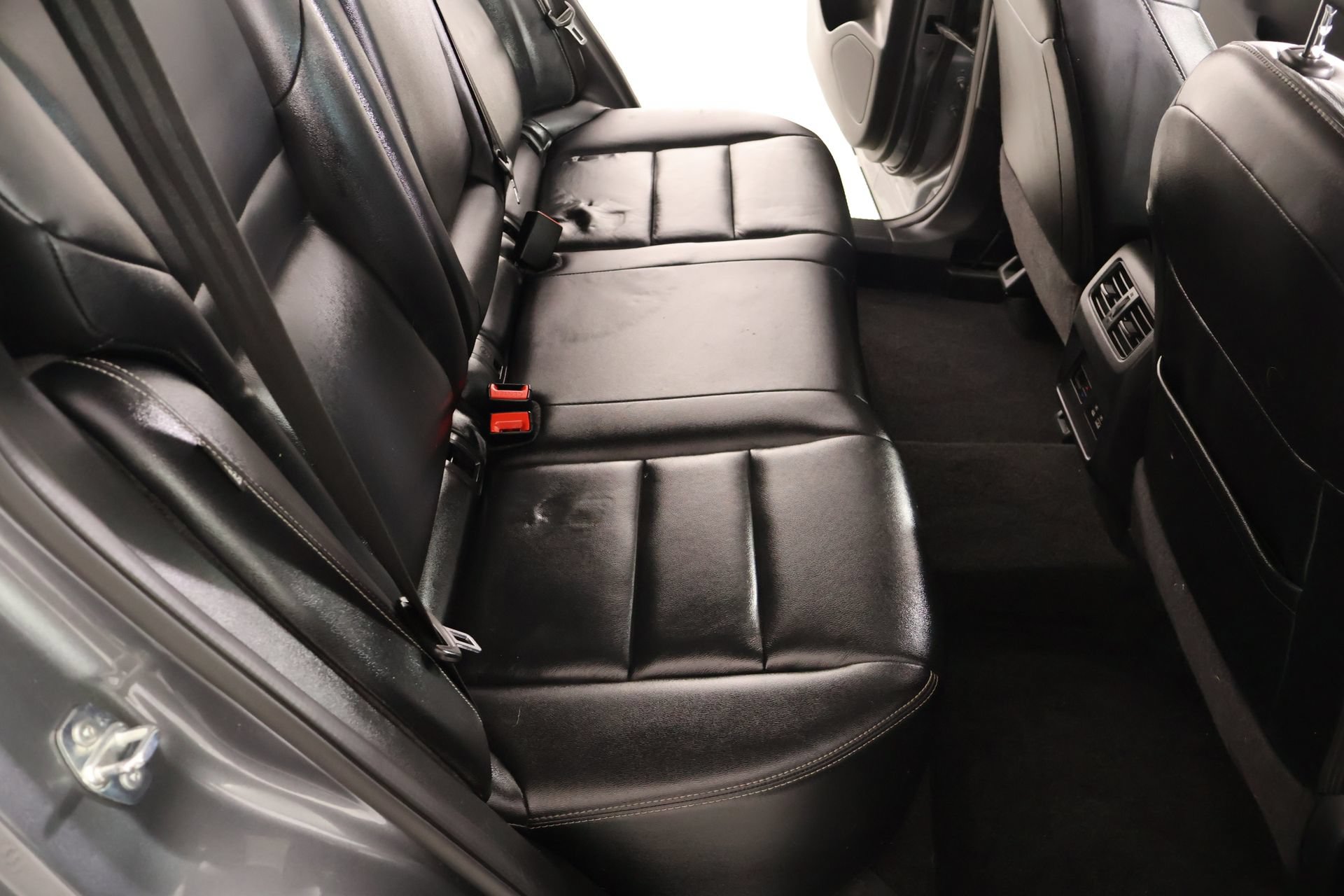 Used 2023 Nissan Rogue SL w/ SL Premium Package FWD image 15
