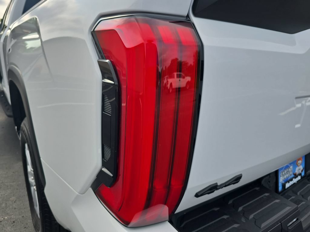 Certified 2025 Toyota Tundra SR5 AWD/4WD image 37