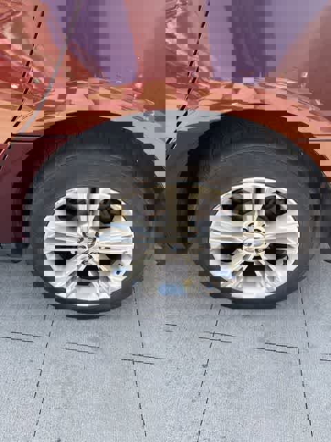 Used 2016 Ford Taurus SEL w/ Equipment Group 201A image 9