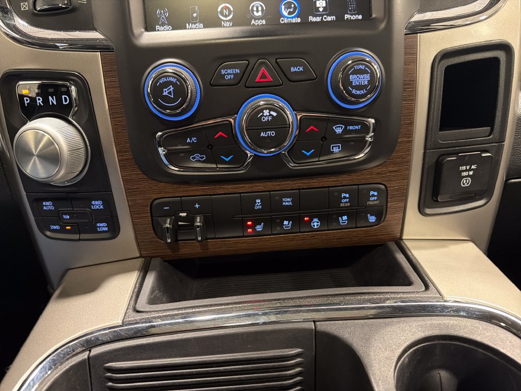 Used 2017 RAM 1500 Laramie w/ Convenience Group AWD/4WD image 10
