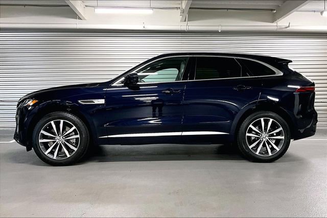 New 2026 Jaguar F-PACE R-Dynamic S image 3