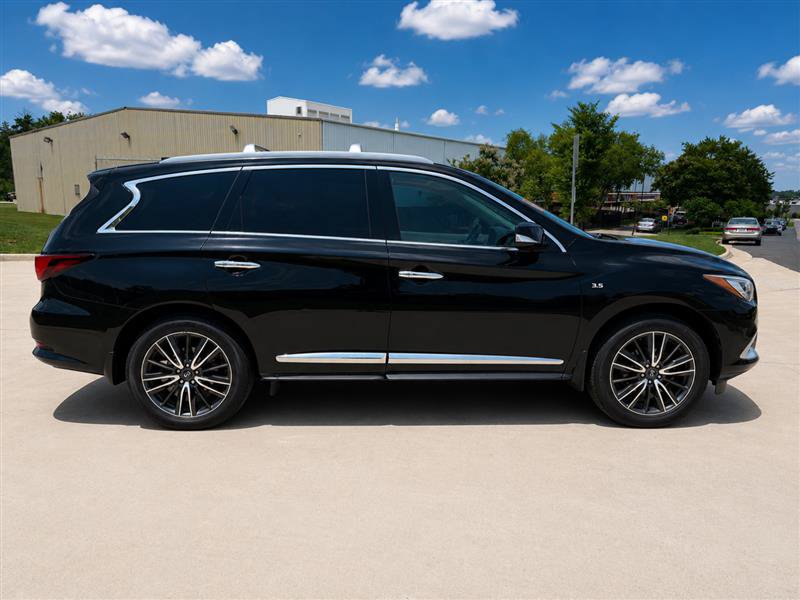 Used 2016 INFINITI QX60 Luxe w/ Deluxe Technology Package AWD/4WD image 8