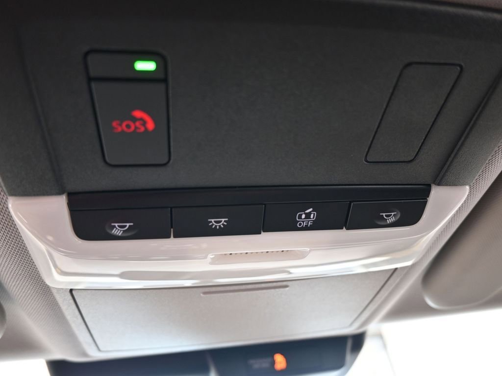 Used 2023 Mitsubishi Outlander SE image 33