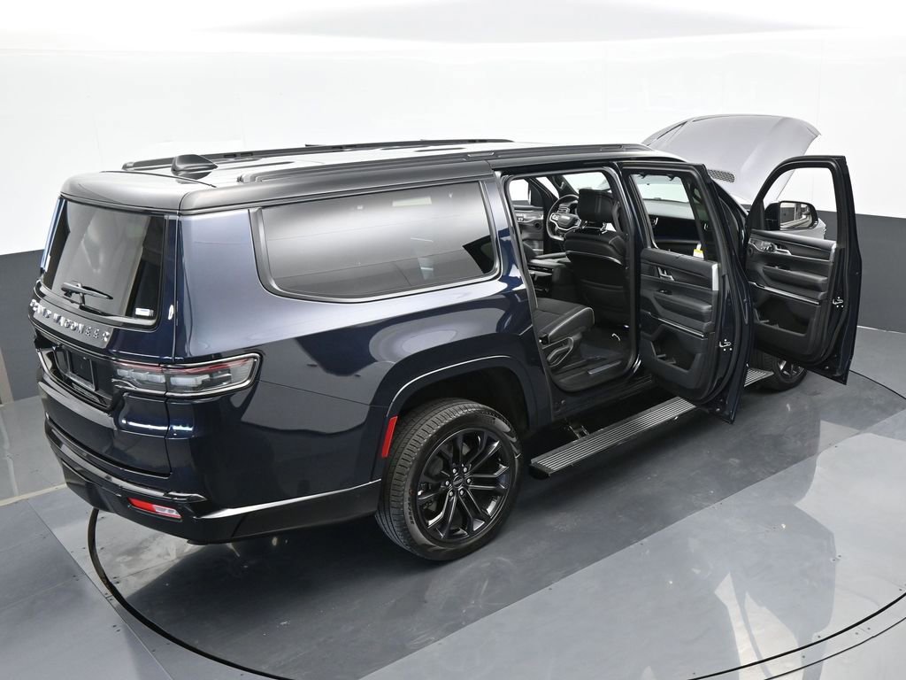 Used 2024 Jeep Grand Wagoneer L Series II w/ Quick Order Packagew 28T image 70