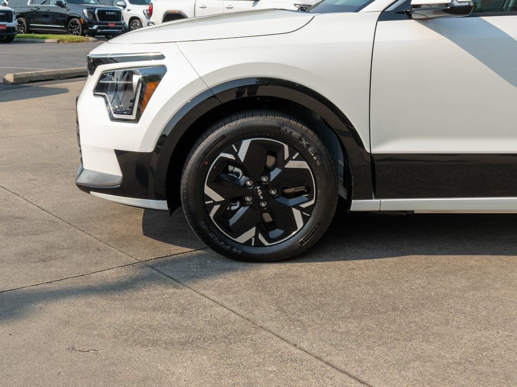 New 2026 Kia Niro Wind w/ Wind Preserve Package FWD image 28